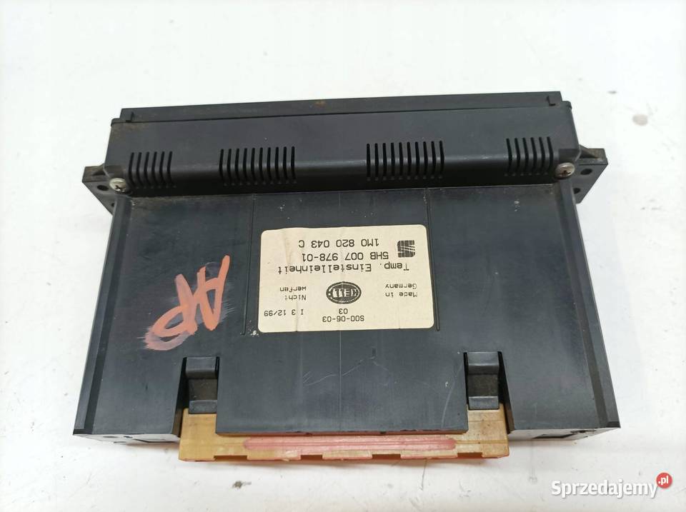 PANEL NAWIEWU 1M0820043C Seat Toledo II 19982005