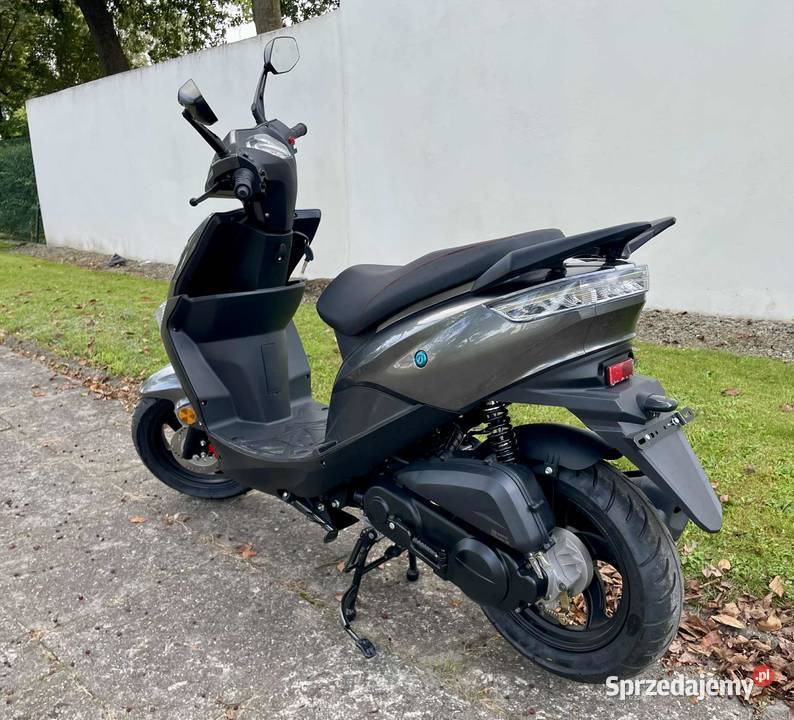 NOWY SKUTER ZIPP 50 3 Koła 12 Gwarancja RATY Pilzno