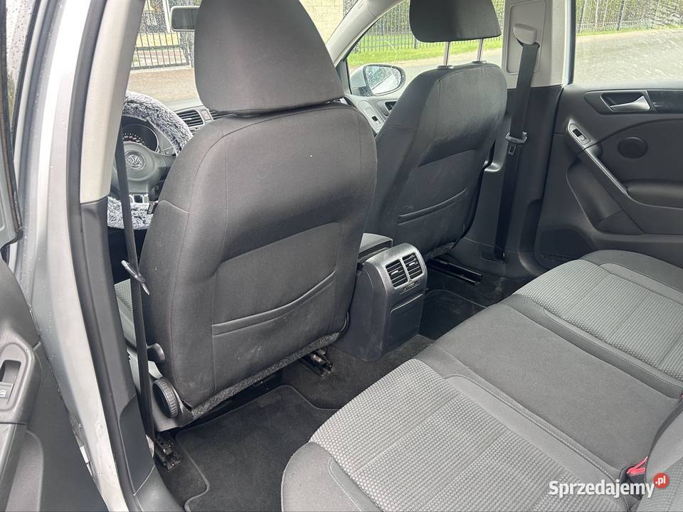 VW Golf 6 z gazem dwoma kpl kół Dobrzewino