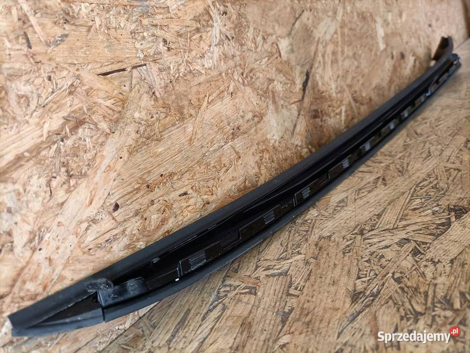 HYUNDAI SANTA FE IV 19 LISTWA SZYBY CZOŁOWEJ Pleszew