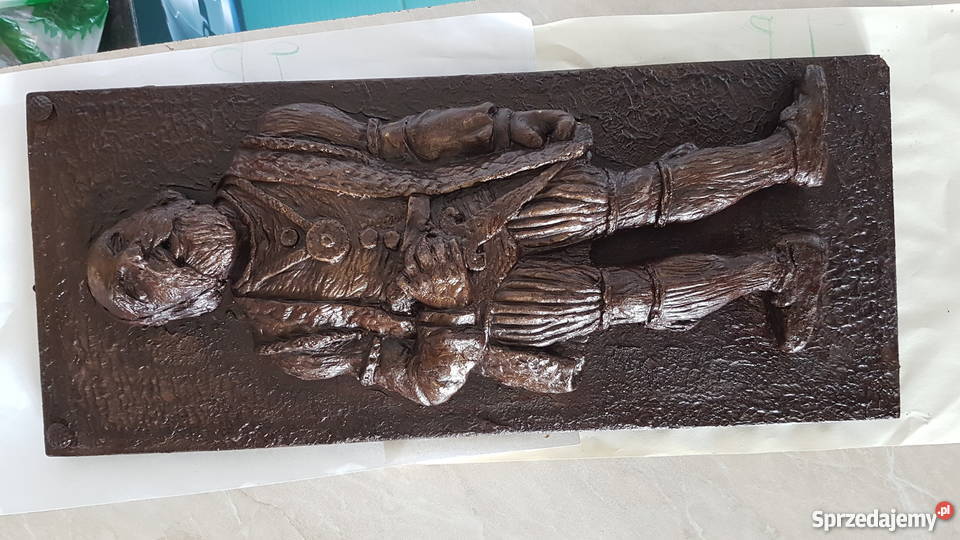 Płaskorzeźba Szlachcic glinianagipsowa na płycie