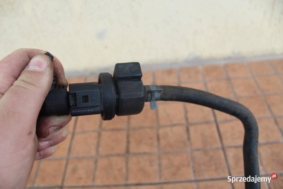 ZAWÓR PODCIŚNIENIA VW BEETLE 20 B 051133459A
