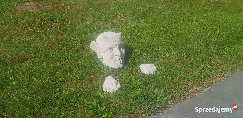 Figura fontanna skrzat gnom diabełek do ogrodu świętokrzyskie Morawica