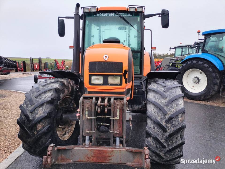 Renault Ares 710 Renault mazowieckie Zbuczyn