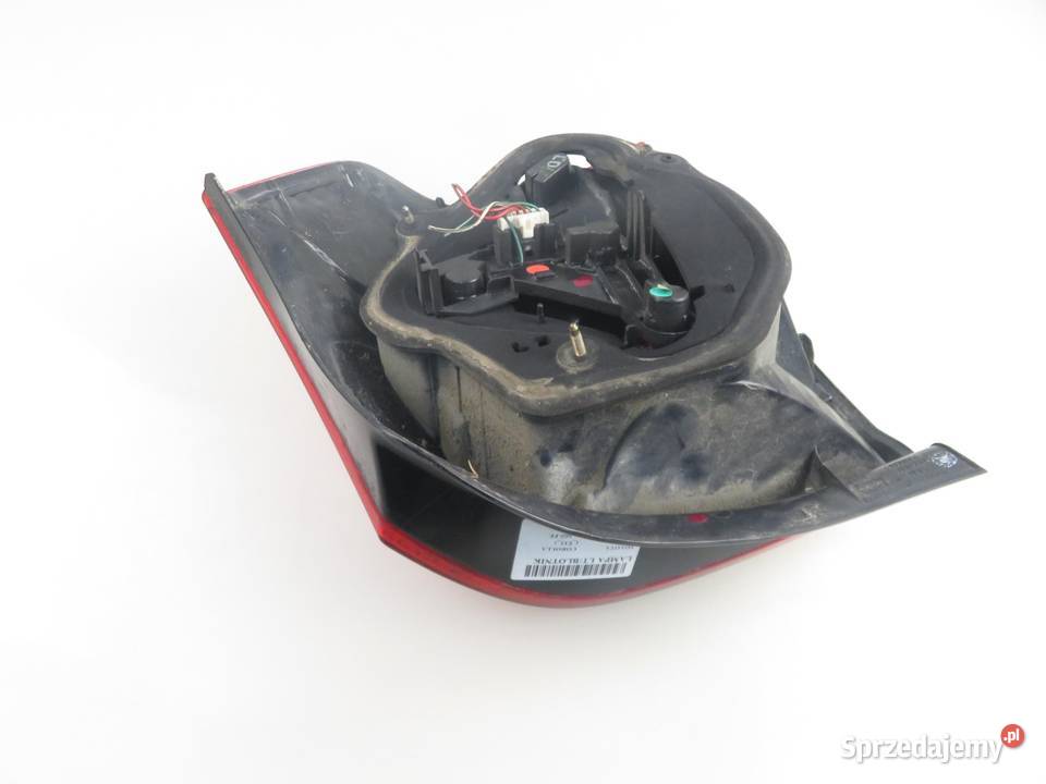 LAMPA LEWA TYLNA TOYOTA COROLLA E12