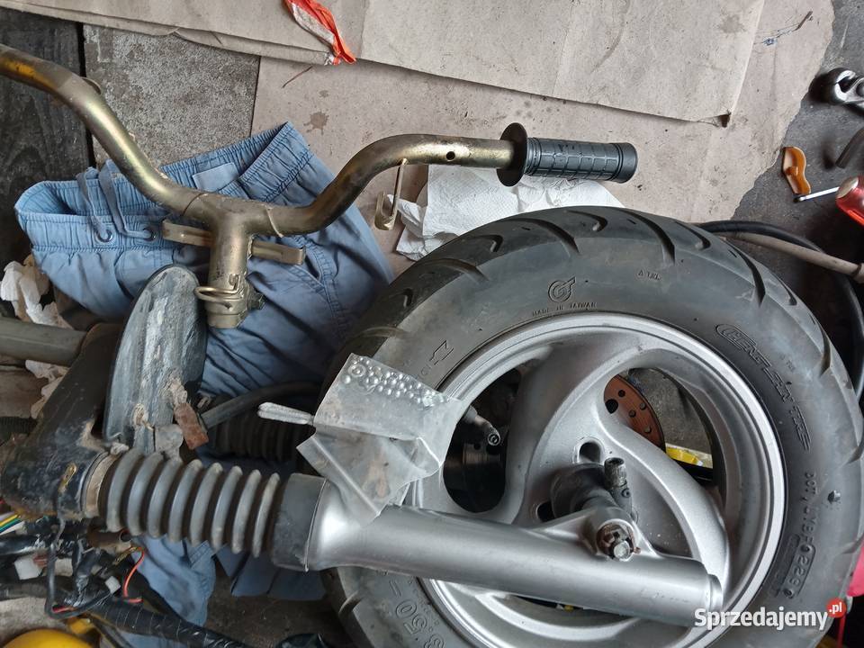 Widelec Yamaha Cygnus R 125 śląskie Dąbrowa Górnicza