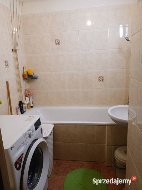 Sprzedam mieszkanie 6070 m Łęczna