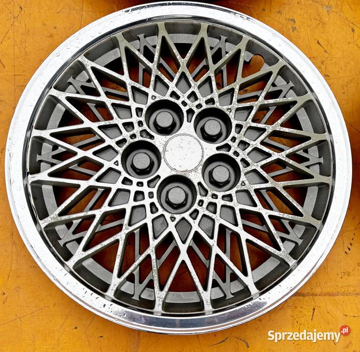 CHRYSLER LEBARON LE BARON 8792 KOŁPAKI 4284445 Akcesoria