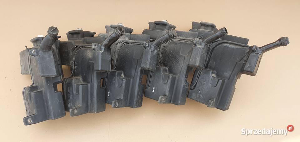 ACTROS MP4 ZBIORNICZEK PŁYNU SPRYSKIWACZY Pozostałe Bieleń