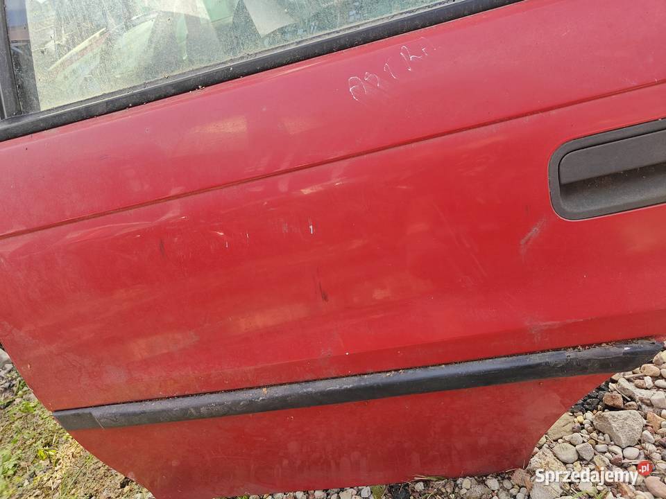 Drzwi prawe tylnie opel astra 1 combi Łagów