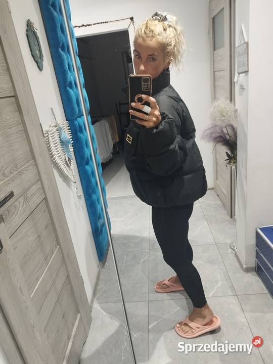 Czarna kurtka puchowa oversize Jesionka Kurtki i płaszcze Głogów sprzedam