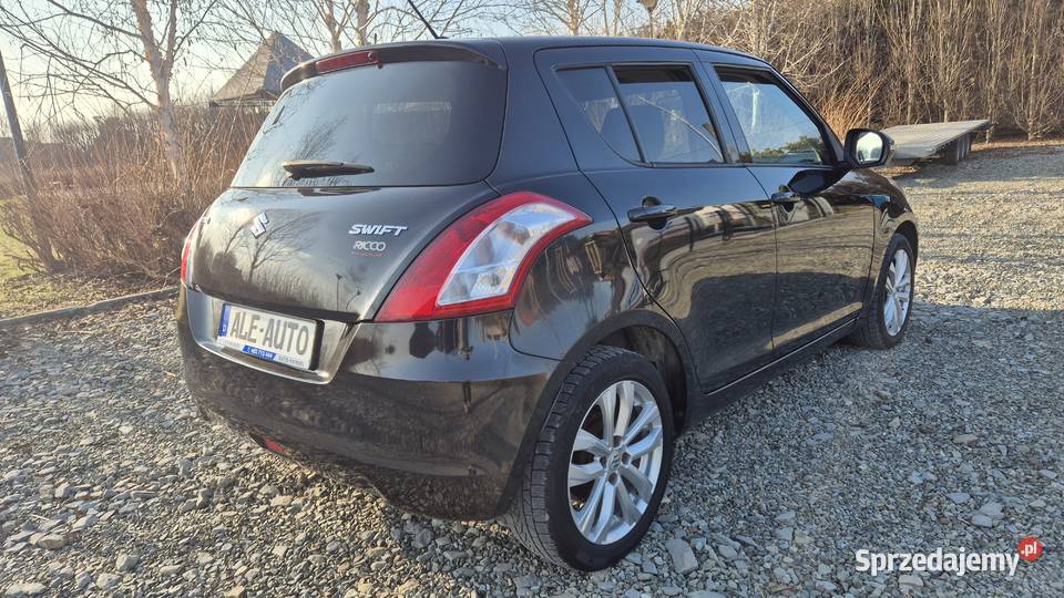 suzuki swift 12 94 OPŁACONY BEZWYPADKOWY welurowa tapicerka