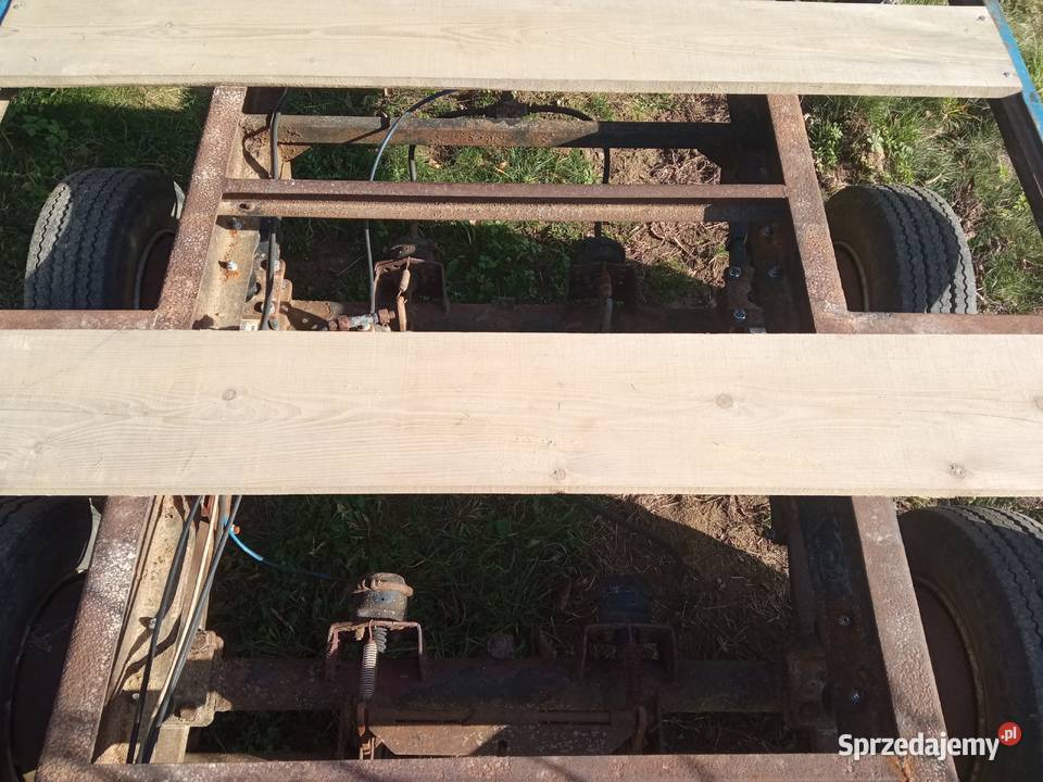 Laweta przyczepa do skrzyniopalet Gołcza