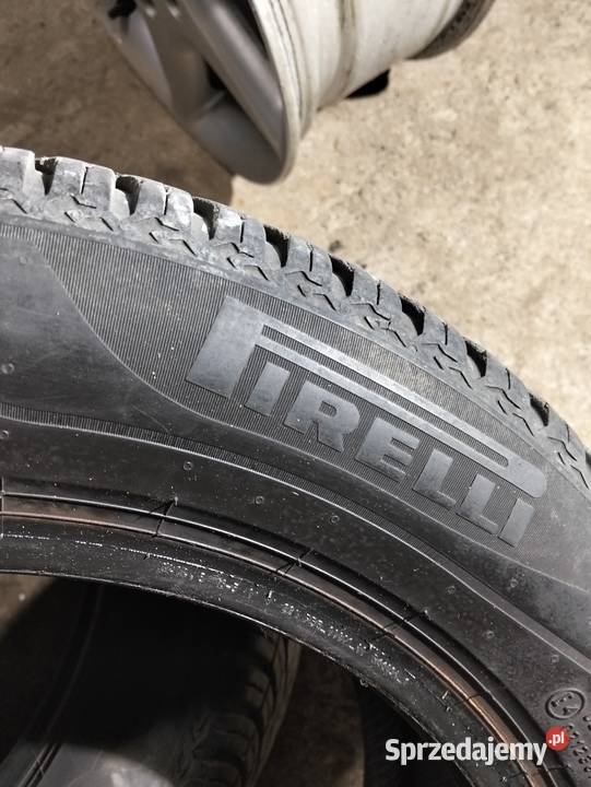 Opony wielosezonowe Pirelli 20555 R16 Huta Koszary
