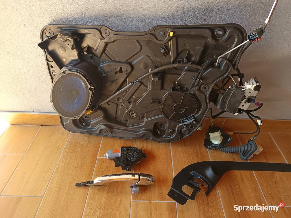 Pozostałości drzwi Jeep grand Cherokee wk2 lift Starachowice