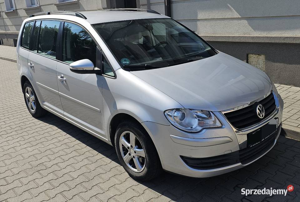 VW Touran 14 manualna Żary