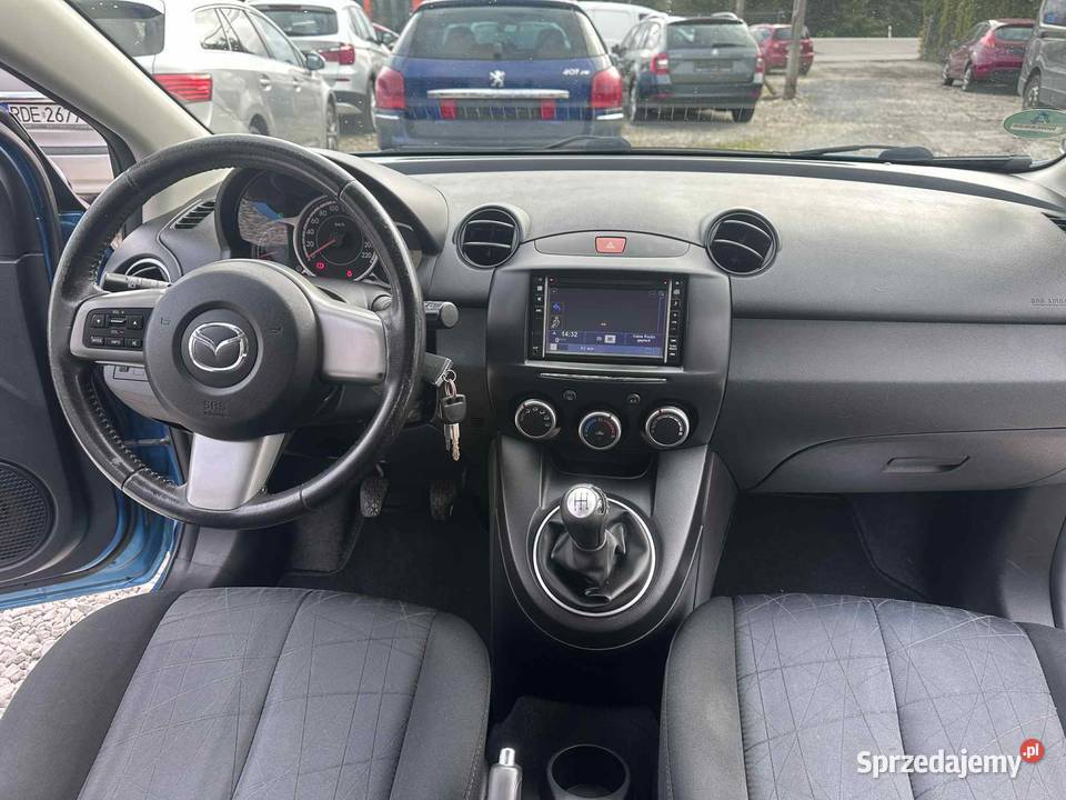 Mazda 2 Zdrowa Bez Korozji Naiwgacja 2014 Ładna
