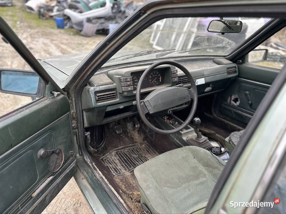 Audi 80B2 wąska lampa 83 Sedan / Limuzyna 80 sprzedam