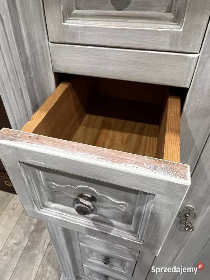 Wysoka drewniana komoda Bieliźniarka lubuskie Żary