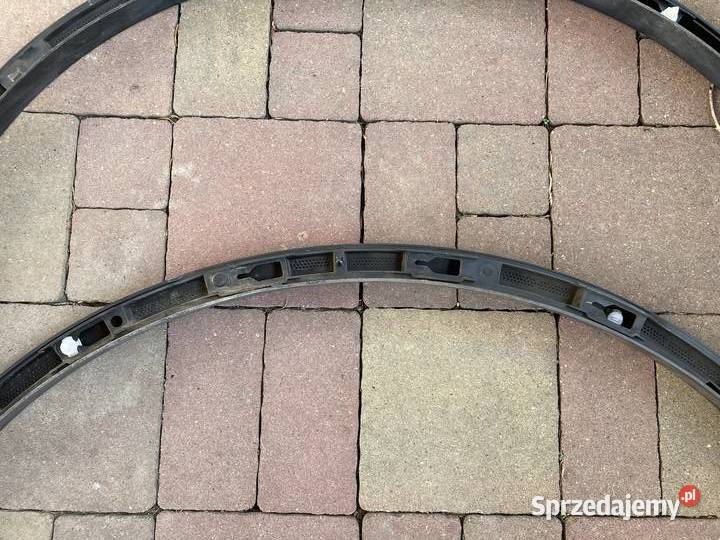 Vw Touareg II listwy na błotnik touareg listwy Kraków