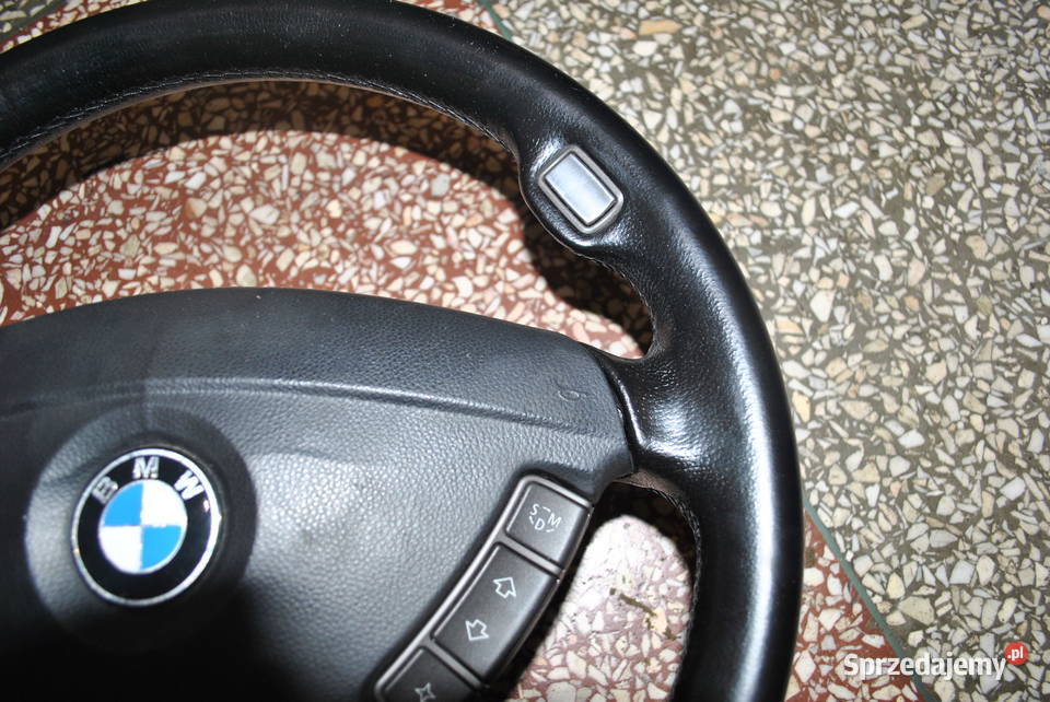 Kierownica sportowa trójramienna BMW E65 E66 E67 Poręba