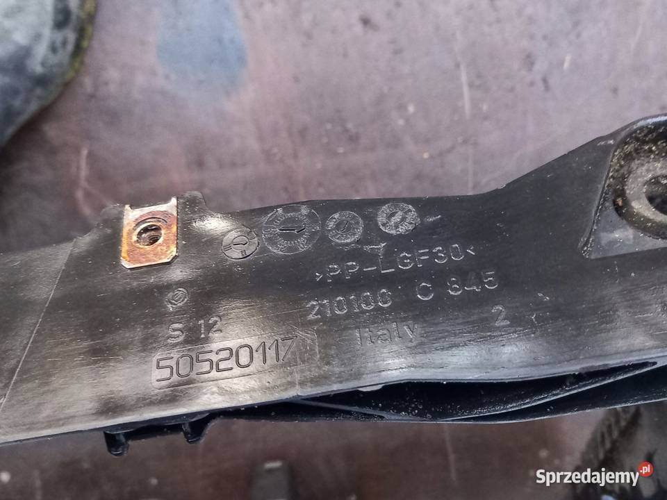 ALFA ROMEO MITO 10r pas przedni wzmocnienie osobowe świętokrzyskie Kielce