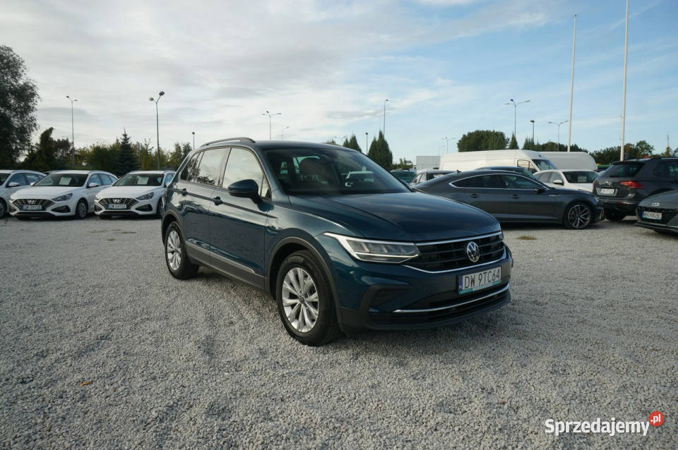 Volkswagen Tiguan 15 TSI 150 EVO Life Salon Poznań