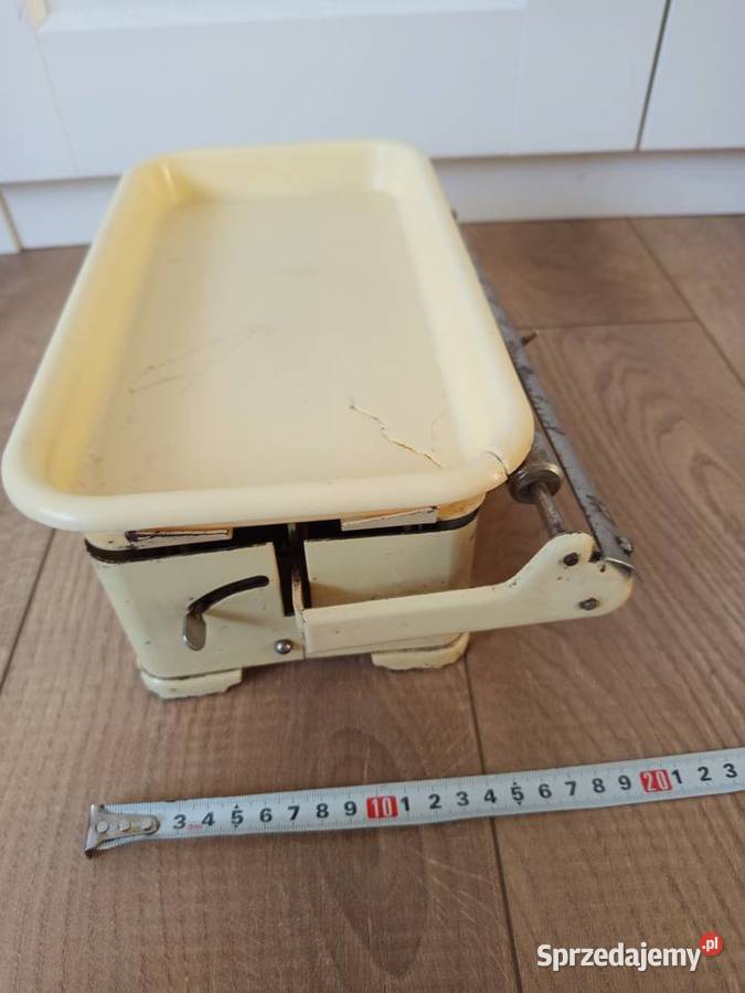 Waga domowa z PRL Serock