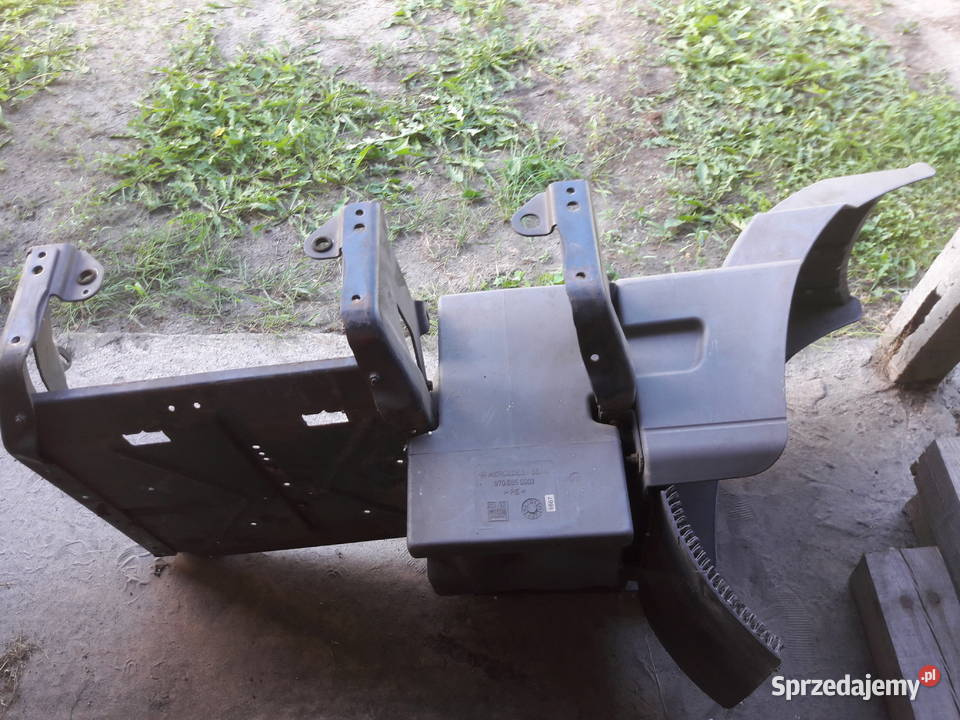 Mercedes Atego 822 błotniki stopnica skrzynka na Błotniki łódzkie Galewice