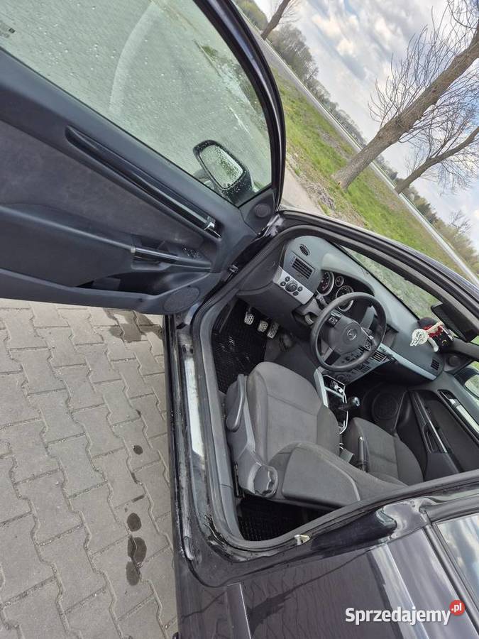 Sprzedam opla astre h gtc 19 czarny Czerwińsk nad Wisłą