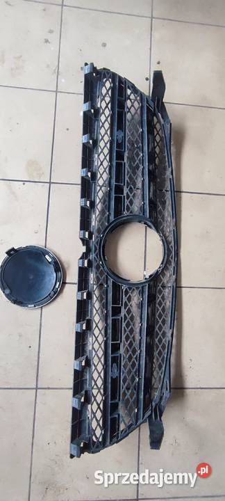 MERCEDES B W246 LIFT GRILL GRIL CHROM ORYGINAŁ Trzebnica