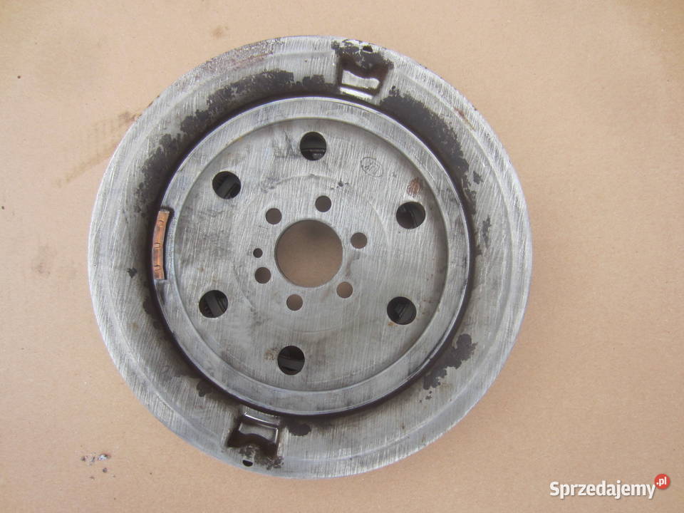 sprzęgło koło dwumasowe 04E105266K vw troc Szczecin