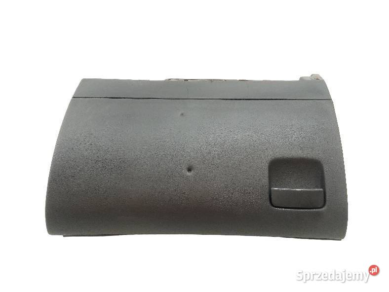 SCHOWEK PRAWY PASAŻERA Audi A8 II 20022010 D3