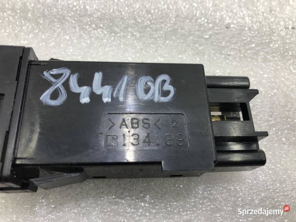 PRZEŁĄCZNIK REGULACJI ŚWIATEŁ MAZDA 6 GG 134139