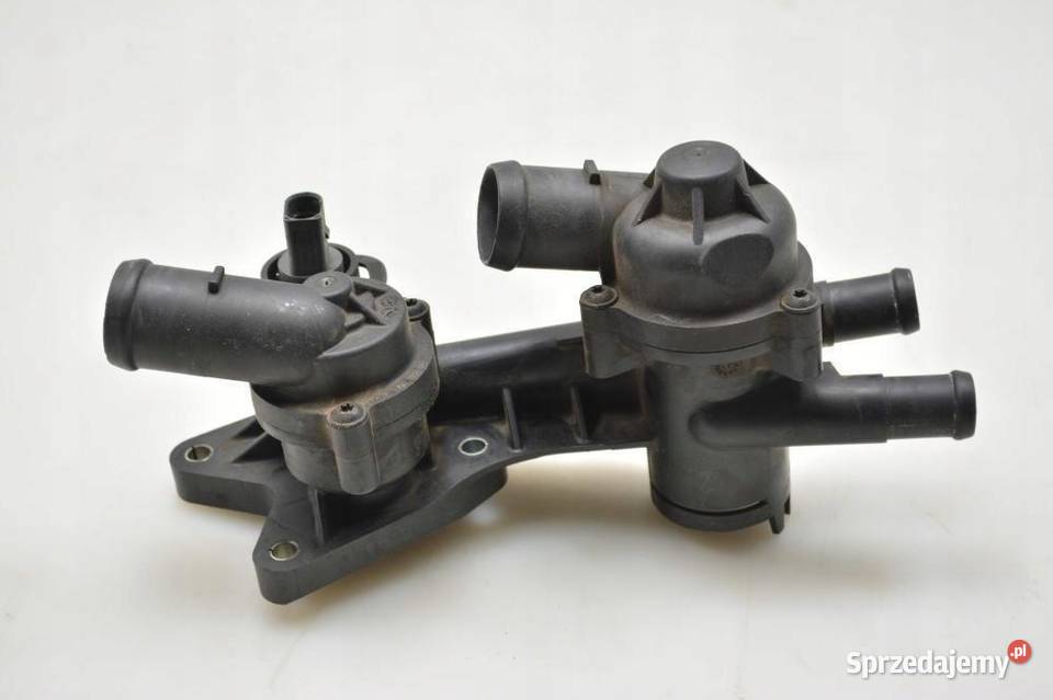 OBUDOWA TERMOSTATU AUDI A1 8X 14 TFSI 03C121118D sprzedam