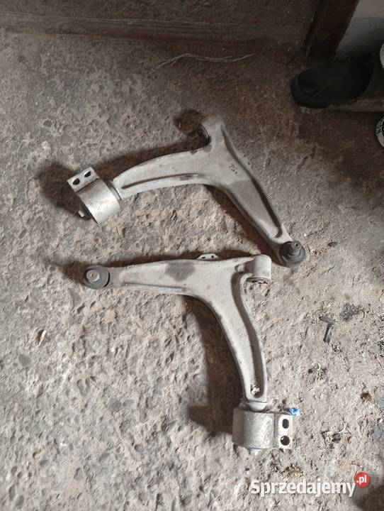 Komplet wahaczy przednich Opel Vectra C 18 16v osobowe Żabno sprzedam