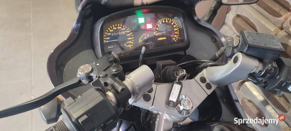 Kawasaki GPZ 500S 20200 500cm3 Orzesze