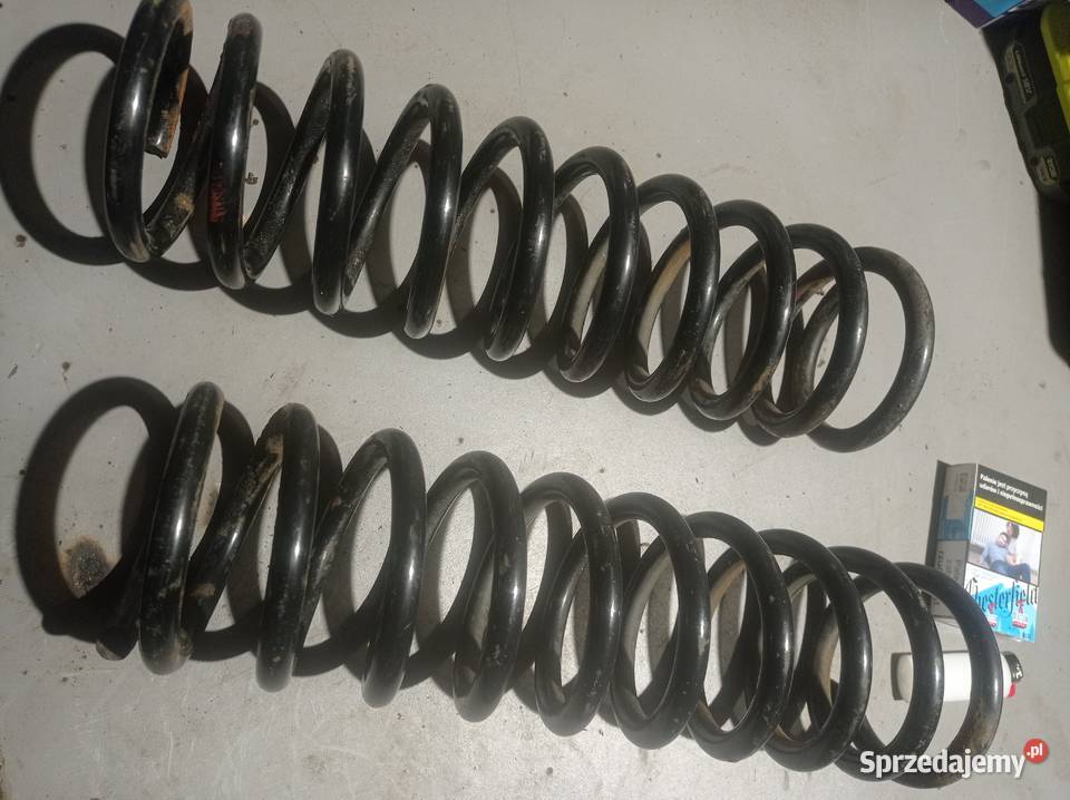Sprężyny tył e34 sedan lubelskie Parczew sprzedam