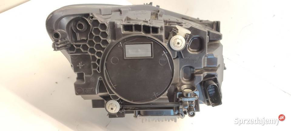 MERCEDES W247 LAMPA LEWY PRZÓD RHD ANGLIK