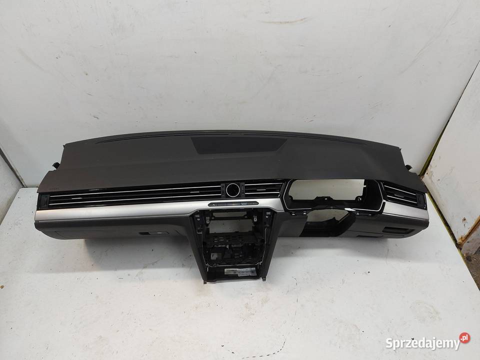 VW Arteon 3G8 2018r DESKA ROZDZIELCZA KOKPIT UK sprzedam