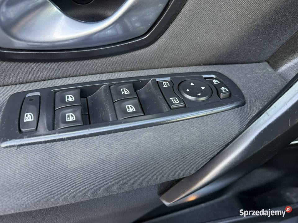 Renault Megane BEZWYPADKOWE Niski oryginalny Motoryzacja