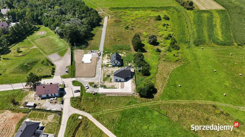 Sprzedam działka Krzeczów 1114m2