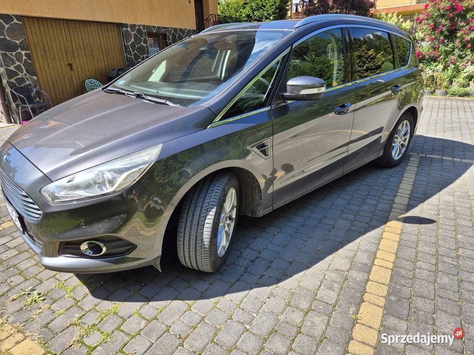Samochód Ford S Nowy Targ