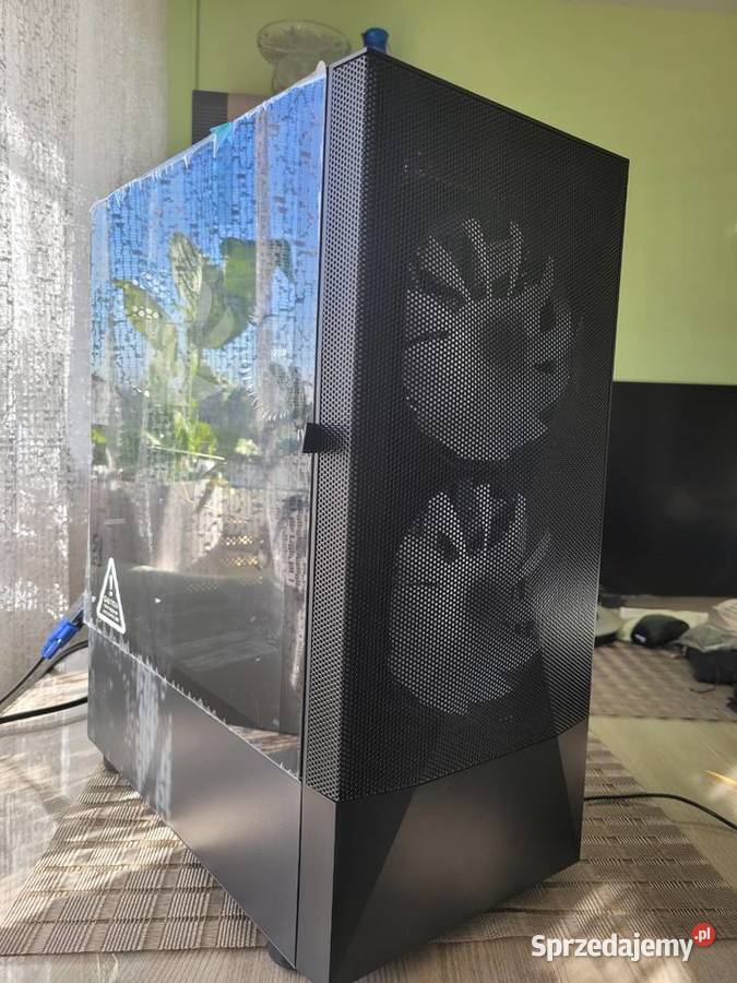 Komputer i7 8700 Asrock B360 Pro4 SSD M2 NVMe Pozostałe Sandomierz