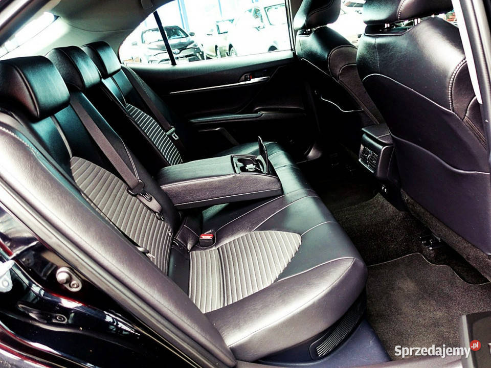 Toyota Camry PRESTIGE GWARANCJA Dynamic Force Rok produkcji 2021 Mysłowice sprzedam