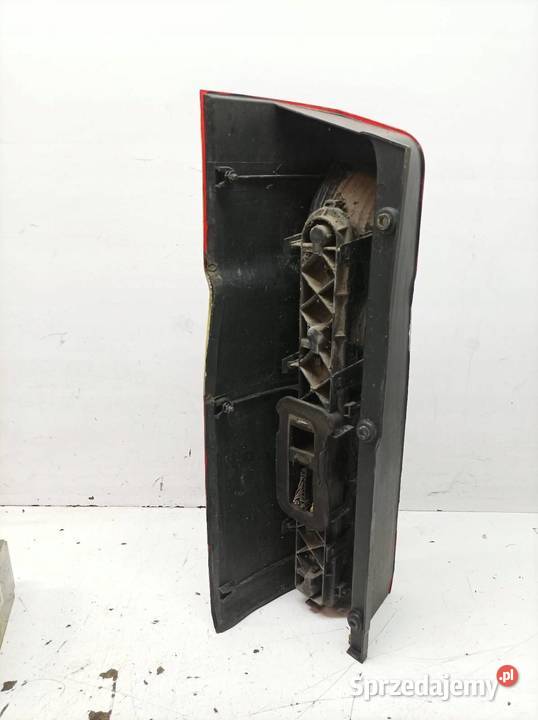 LAMPA TYŁ PRAWA W906 MercedesBenz Sprinter II świętokrzyskie