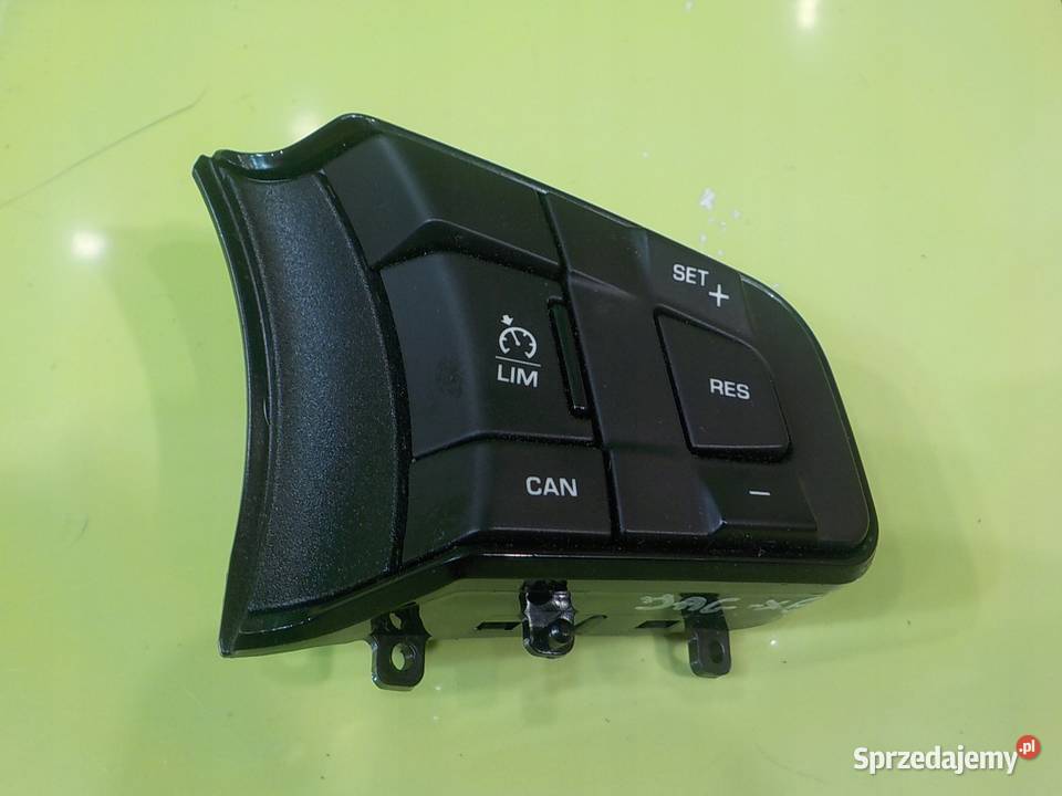 JAGUAR XE 20 D 16r SEDAN 4D przelaczniki Suków