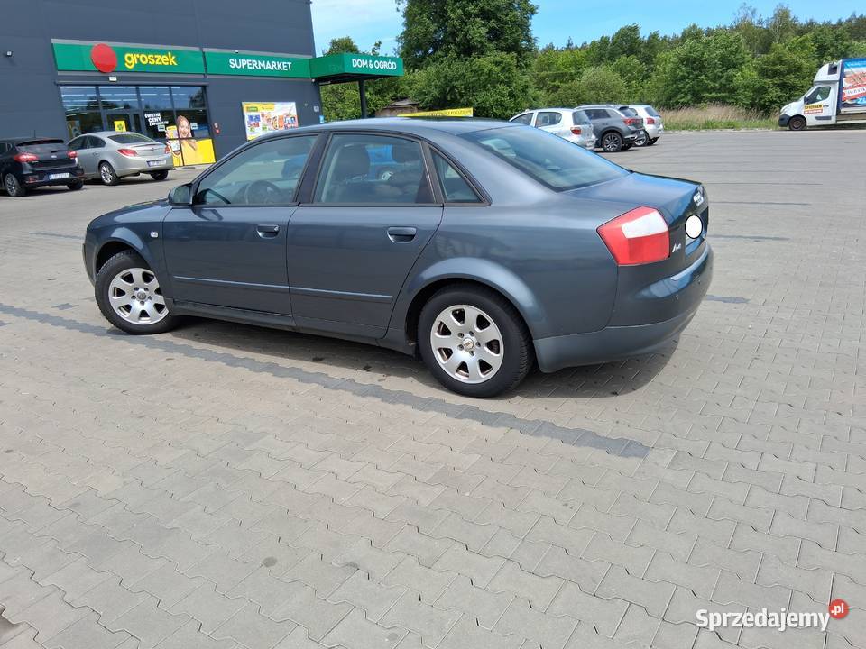 Audi A4 B6 2002r 19TDI 130Zarej radio