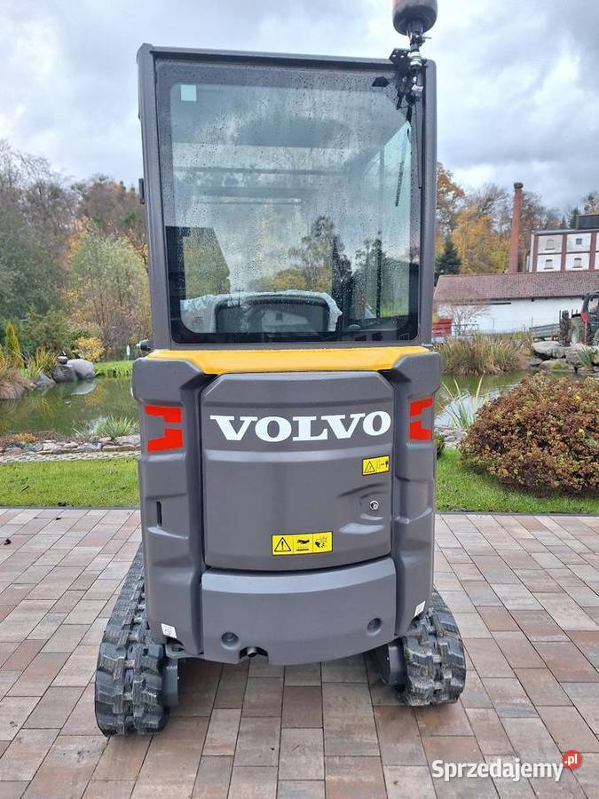 Minikoparka Volvo EC 18E nowa pełny VAT Miłakowo sprzedam