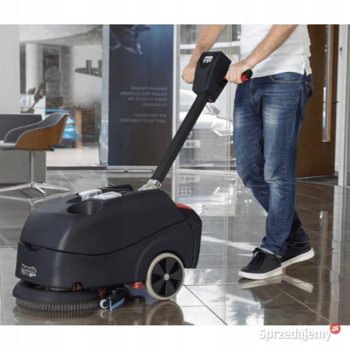 Maszyna czyszcząca do podłóg bateryjna Numatic Chociwel